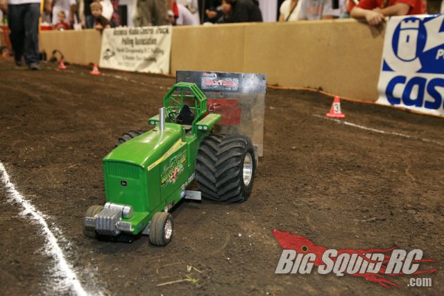 gas powered rc tractors