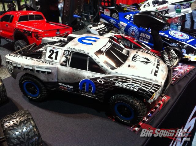 traxxas slash mopar body