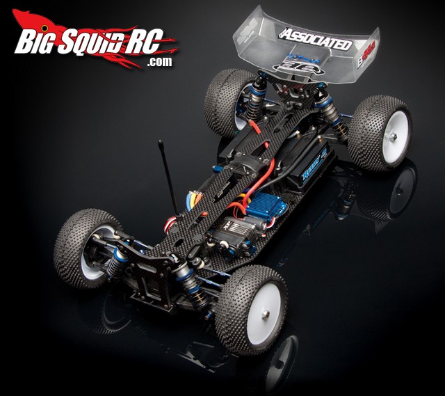 thumbnail image 2 of Team Associated 9865 Aluminum Hub 0.5 Degree - Factory Team Upgrade For B44 Buggy 2 of 9