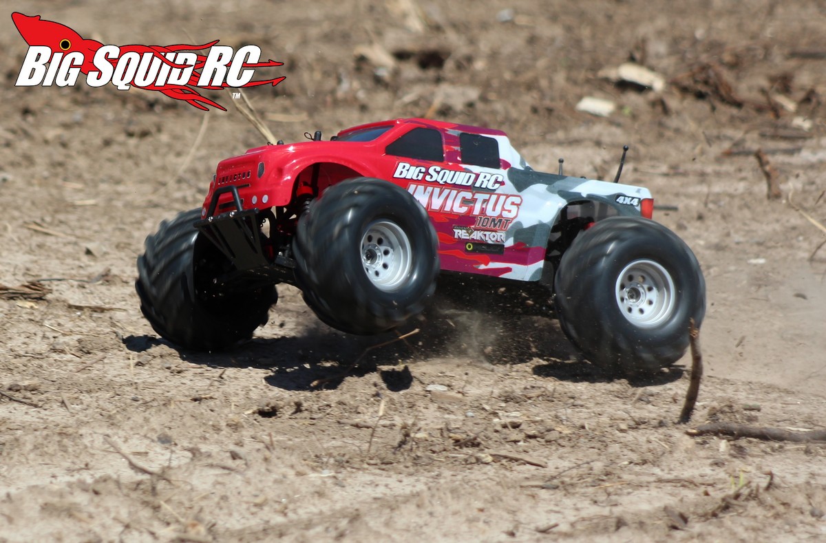 Review Helion Invictus 10MT 4wd Brushless Monster Truck Big