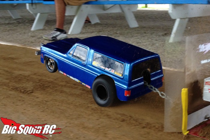 rc car that can pull 200 lbs