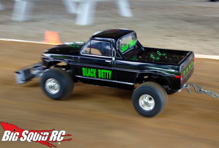 rc car that can pull 200 lbs