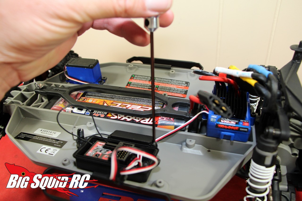 traxxas slash antenna installation