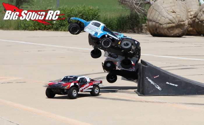 Brushed 2wd Short Course Truck Shootout Jumping 1