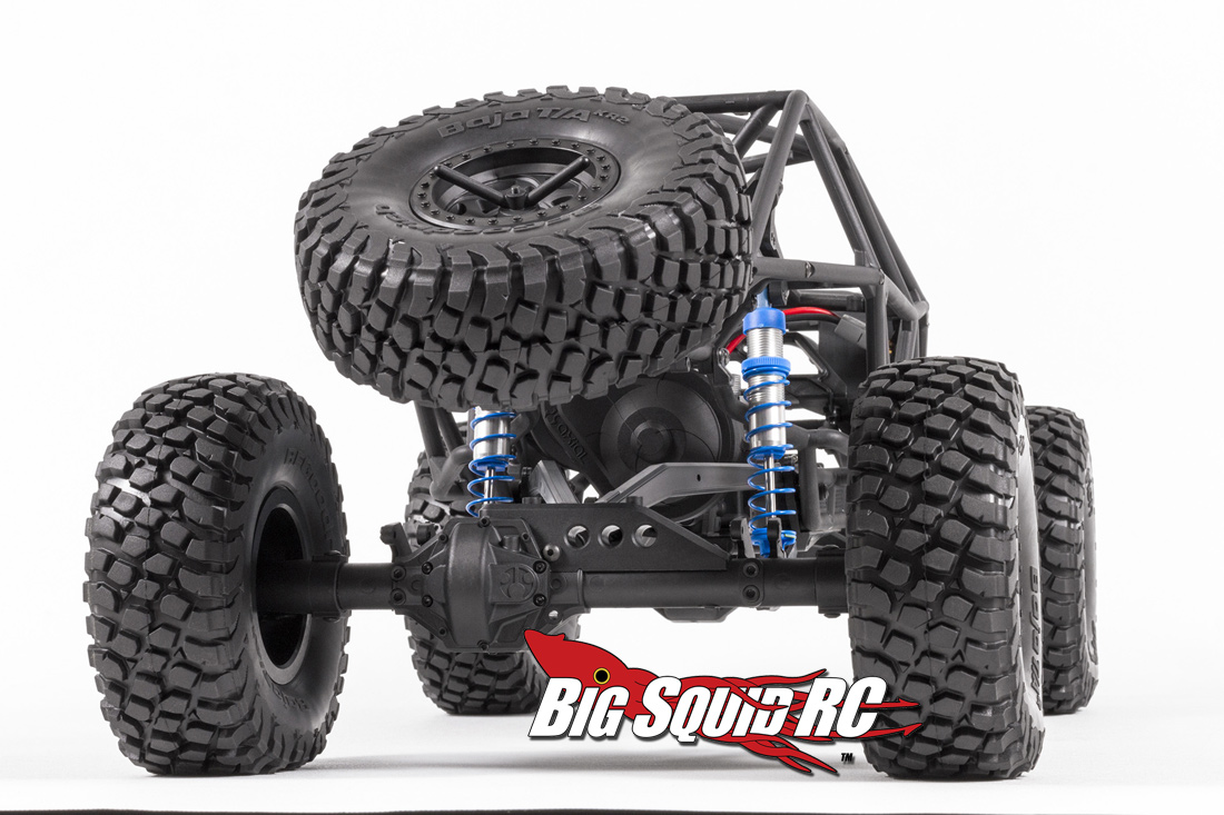 axial bomber rc car