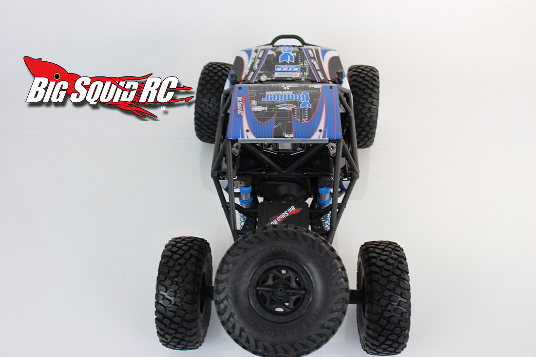 axial bomber rc car