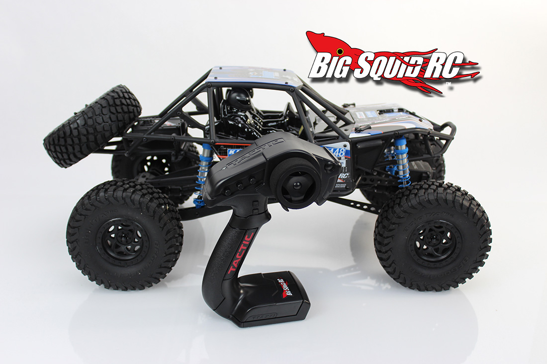 axial bomber rc car