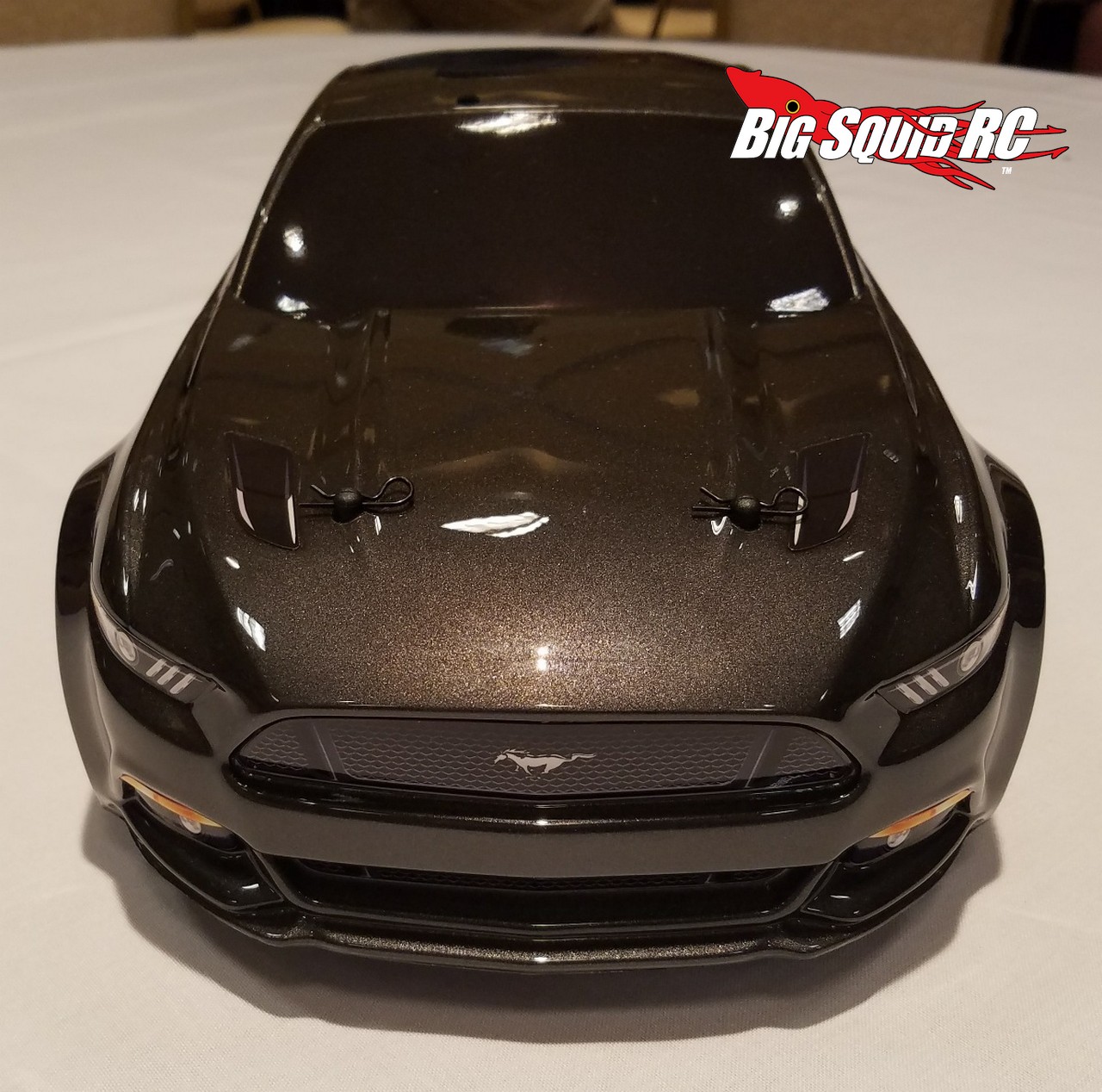 traxxas mustang body