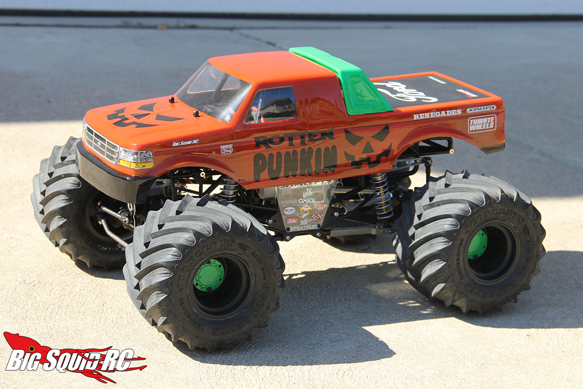 Axial rc 2025 monster truck