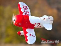 E-flite UMX Gee Bee R-2