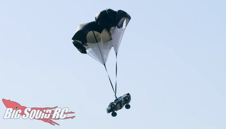 Traxxas Parachute Roof Jump