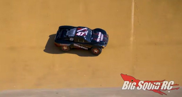 traxxas slash videos