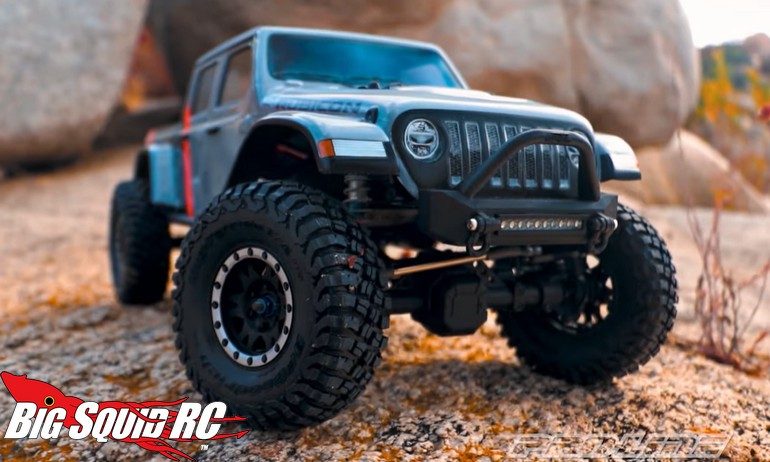 Pro-Line Jeep Gladiator Scale Crawling Video