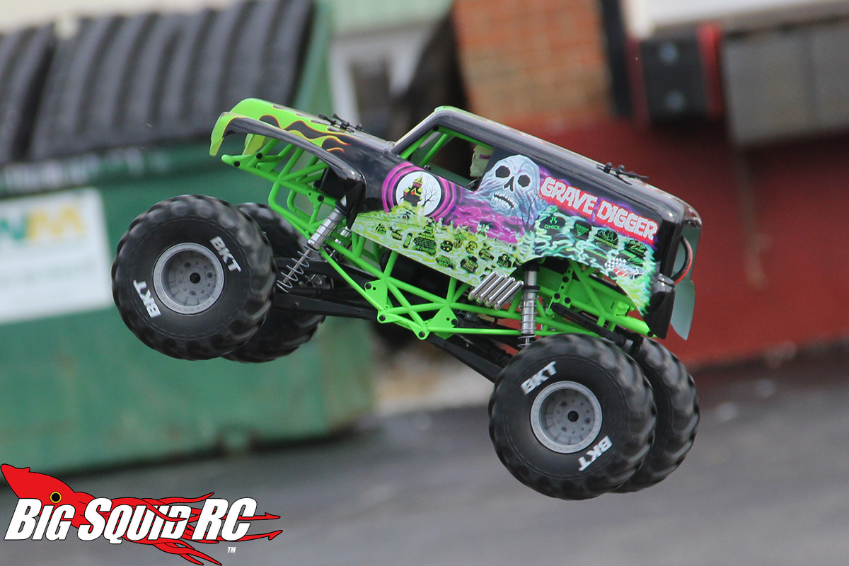 axial grave digger brushless