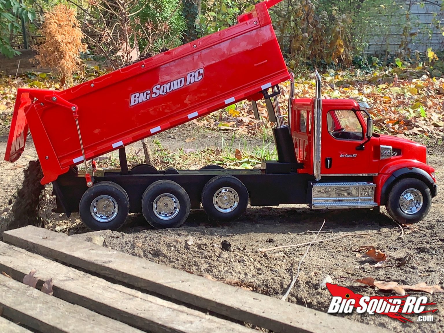 DIECAST MASTERS AMERICA WESTERN STAR 49X RTR DUMP TRUCK REVIEW « Big