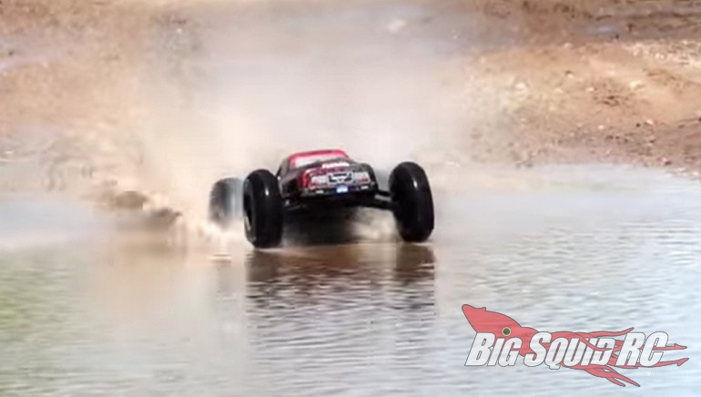 Team Corally RC Hydroplane Video