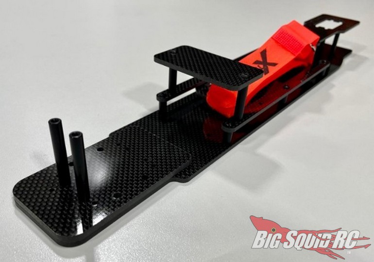 thumbnail image 2 of RcAidong Carbon Drag Wheelie Bar – For Traxxas 1/10 2WD Slash, Stampede, Rustler 2 of 5
