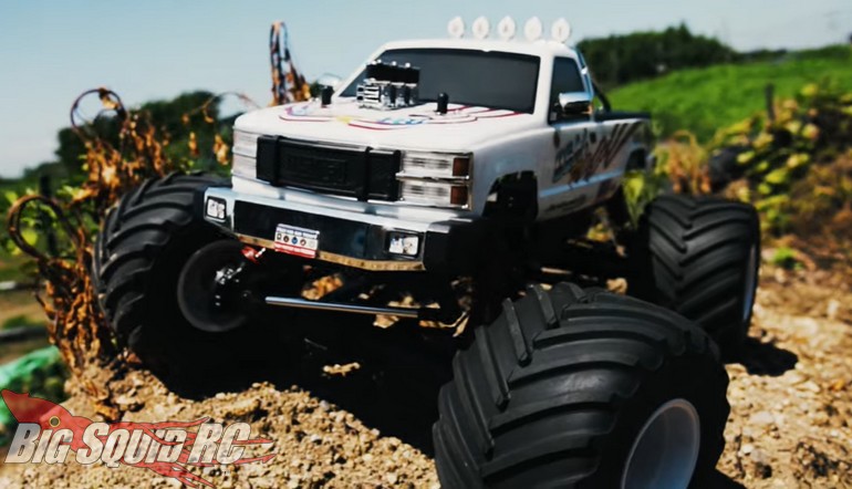 Kyosho USA-1 VE RC Monster Truck Video