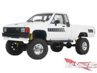 RC4WD Trail Finder 2 1987 Toyota XtraCab Hard Body White