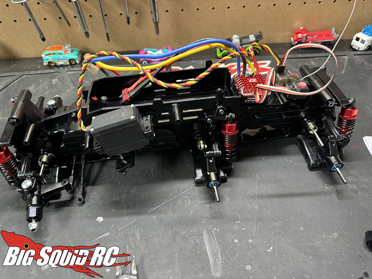 Tamiya imbevute 18 R C Dynahead 6x6
