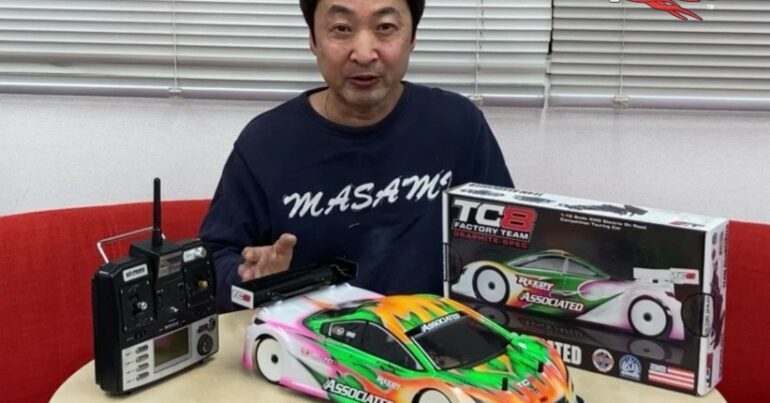 Masami-Hirosaka-and-the-Team-