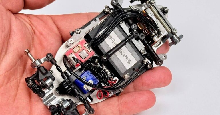 Xbility 1/28 One RWD On-Road Kit « Big Squid RC – RC Car and Truck