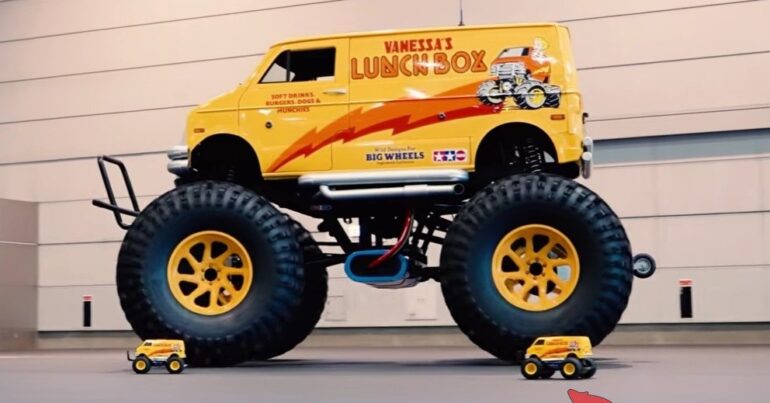 Tamiya Lunch Box EVO Life Size Full Scale Video