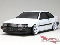 Yokomo Toyota AE86 Levin Trueno Custom Series Body Video