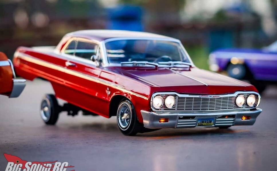 Redcat Racing SixtyFour-18 1964 Chevrolet Impala SS Hopping Lowrider